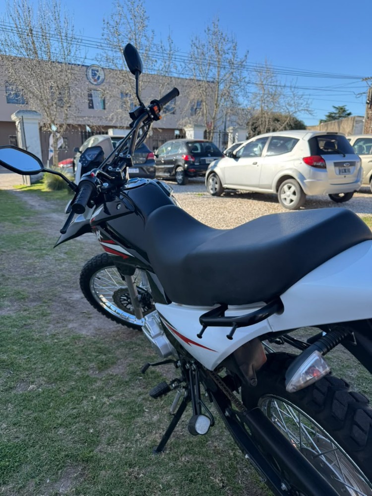 Corven TRIAX 150cc — foto 2